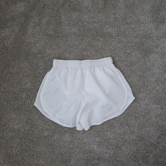 Nike shorts - Picture 4 of 5